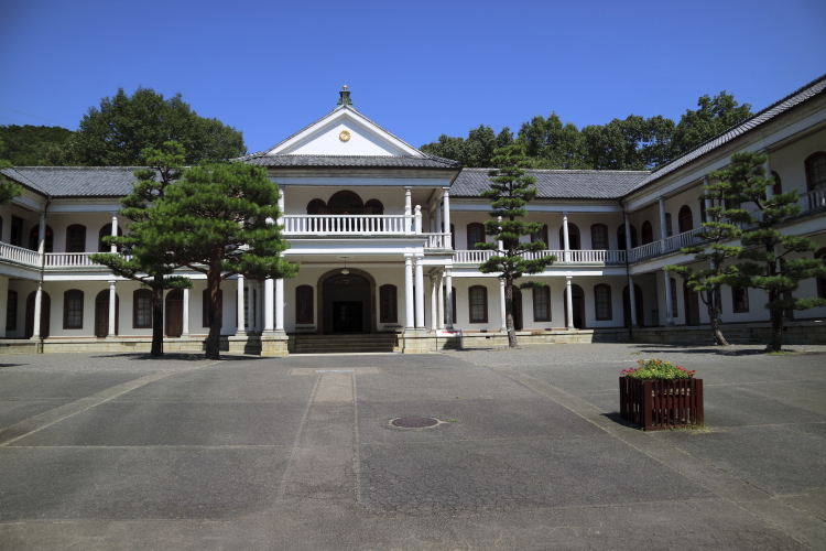 三重県庁舎